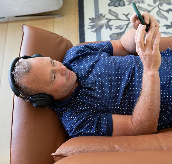 Rom Sofa Ruhezone rom 1961 Gemütlich Musik hören